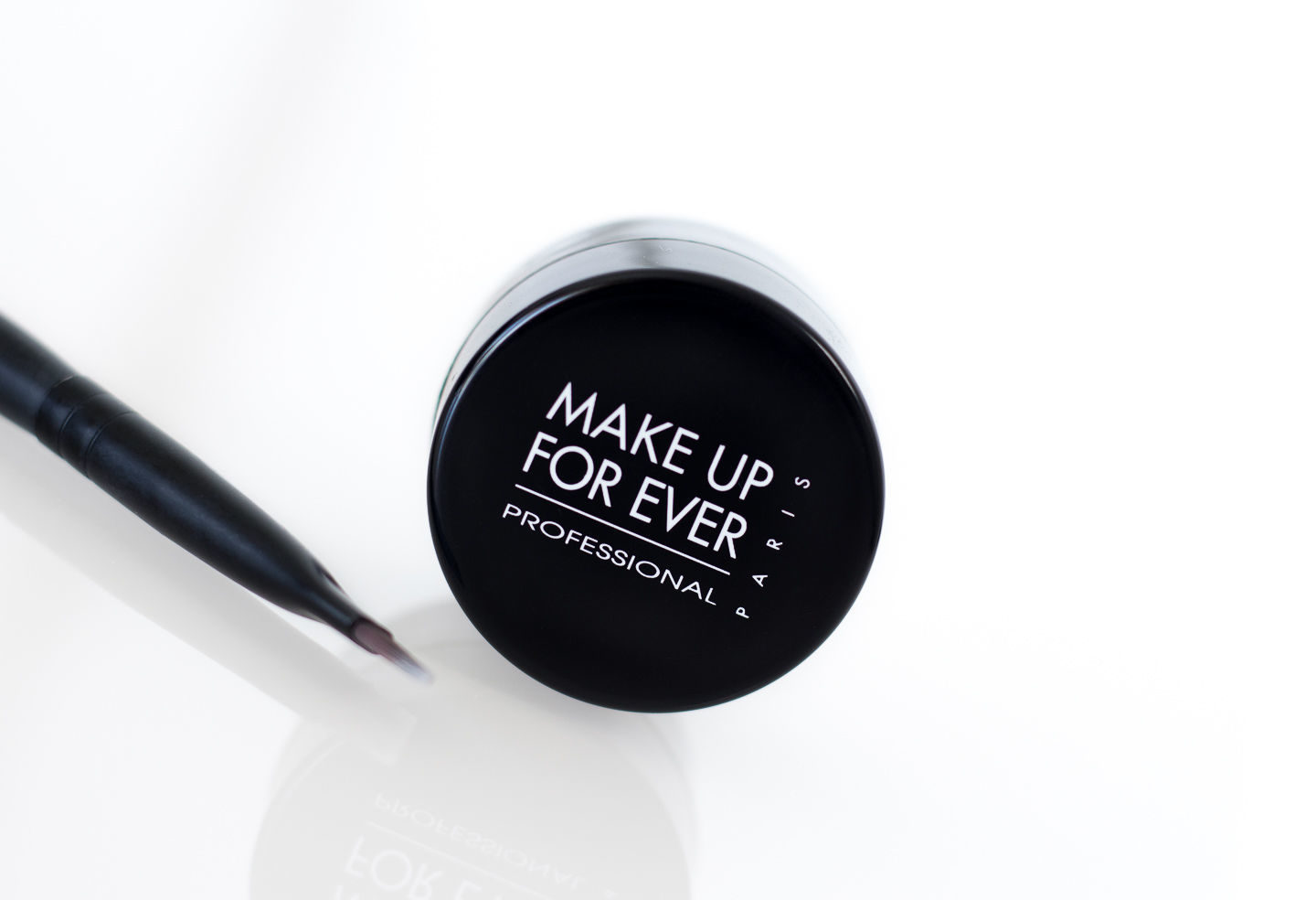 make up forever aqua black cream eyeshadow review