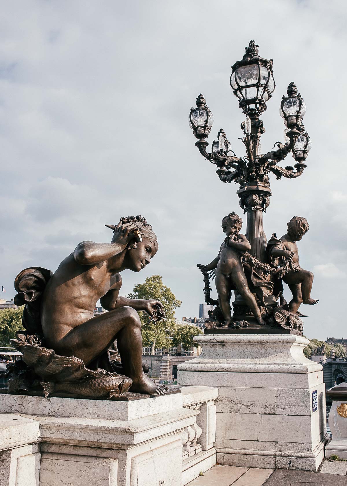 paris alexandre iii bridge details