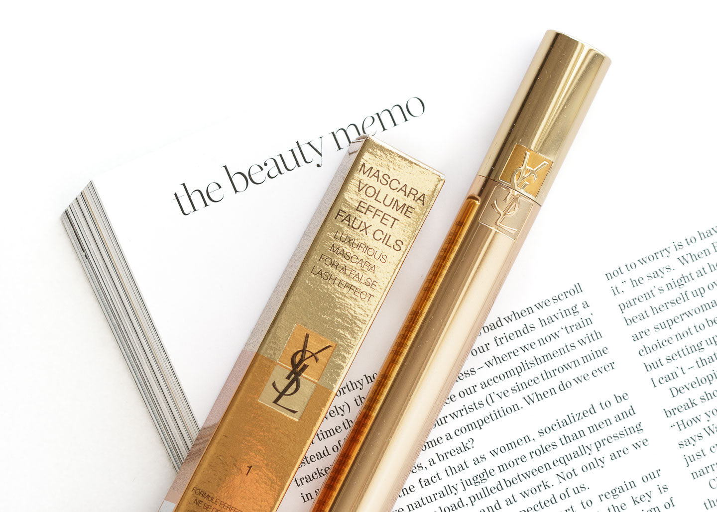 YSL Mascara Volume Effet Faux Cils Review - The Glamorous Gleam %